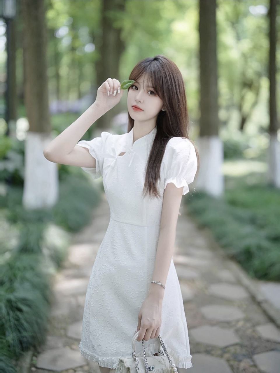 2香蕉榴莲秋葵绿巨人APP下载无限制下载