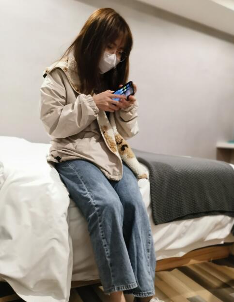 草莓芭乐丝瓜绿巨人榴莲下载