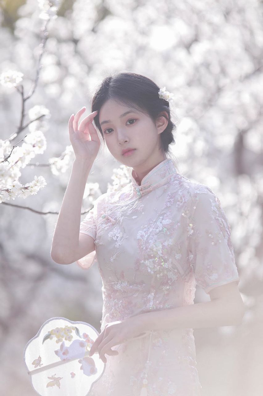 丝瓜草莓香蕉向日葵芭比小猪下载