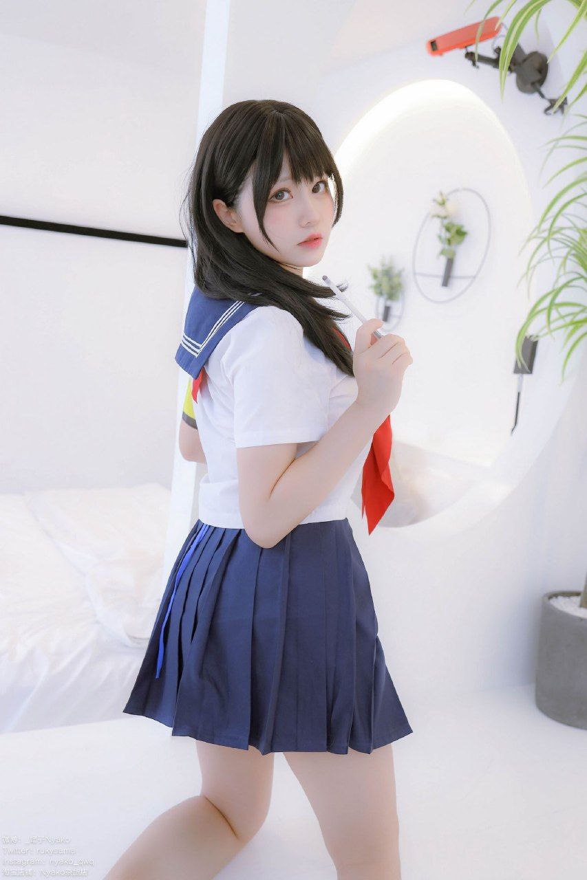 草莓芭乐丝瓜绿巨人榴莲香蕉下载