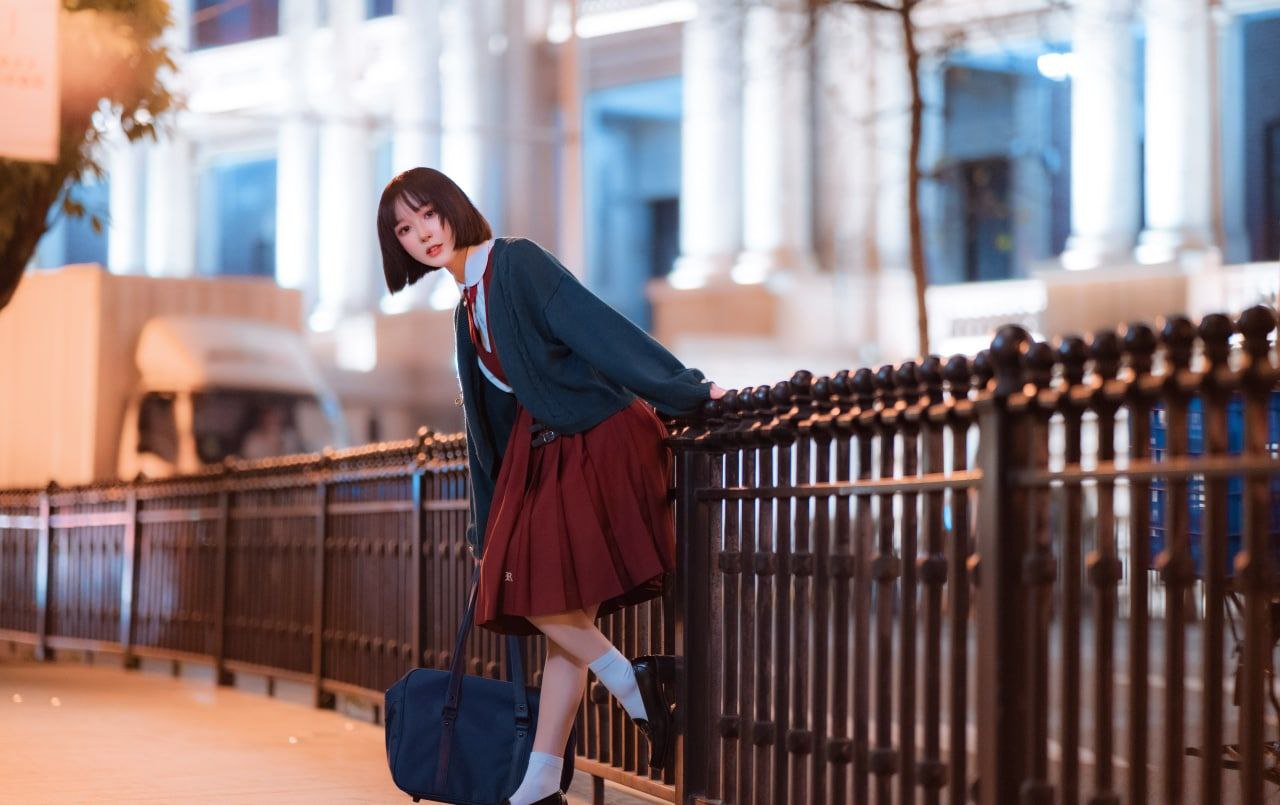 old俄罗斯woman青年