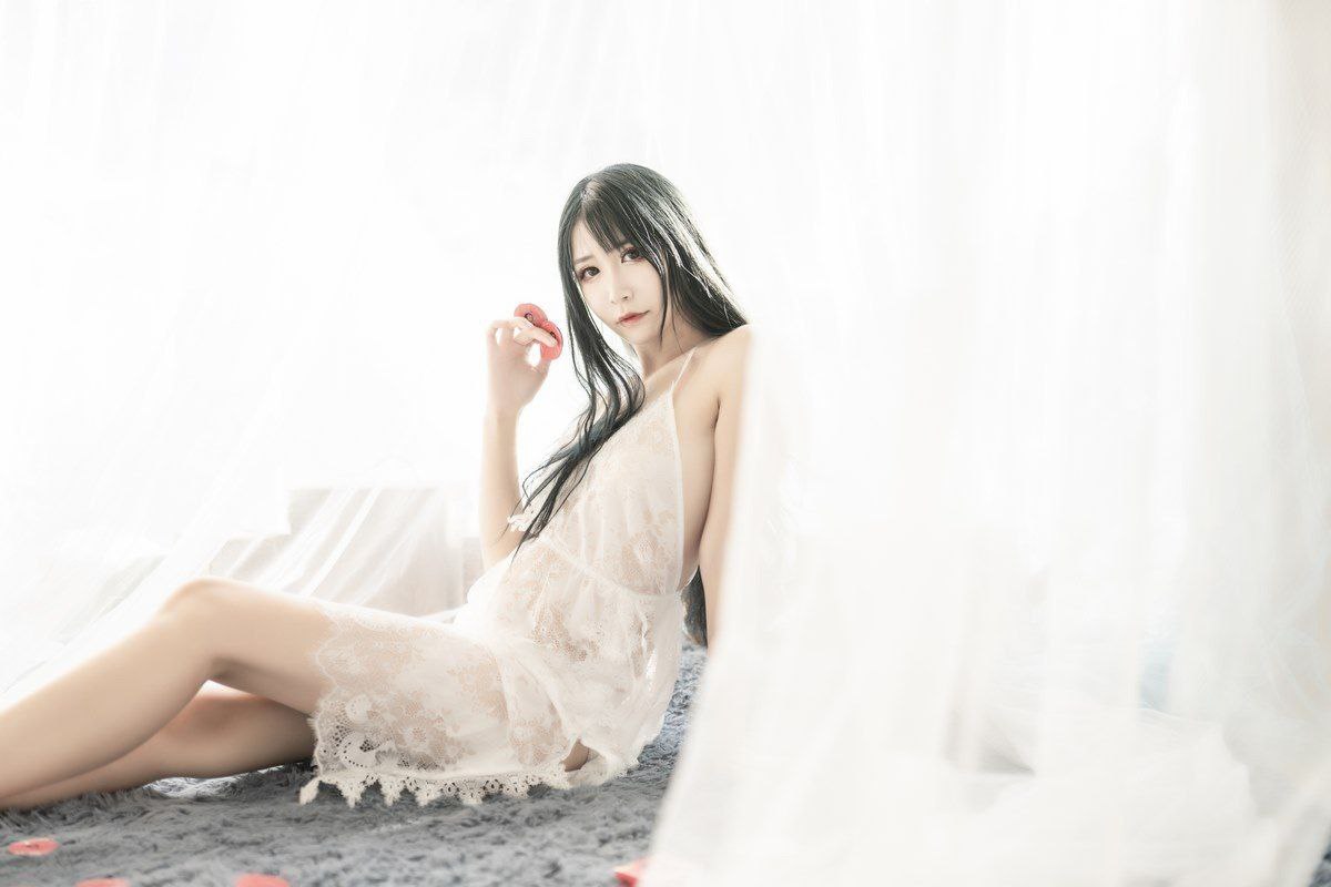 美女疯狂连续喷潮视频