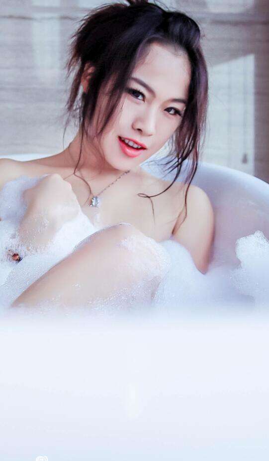 河野麻奈