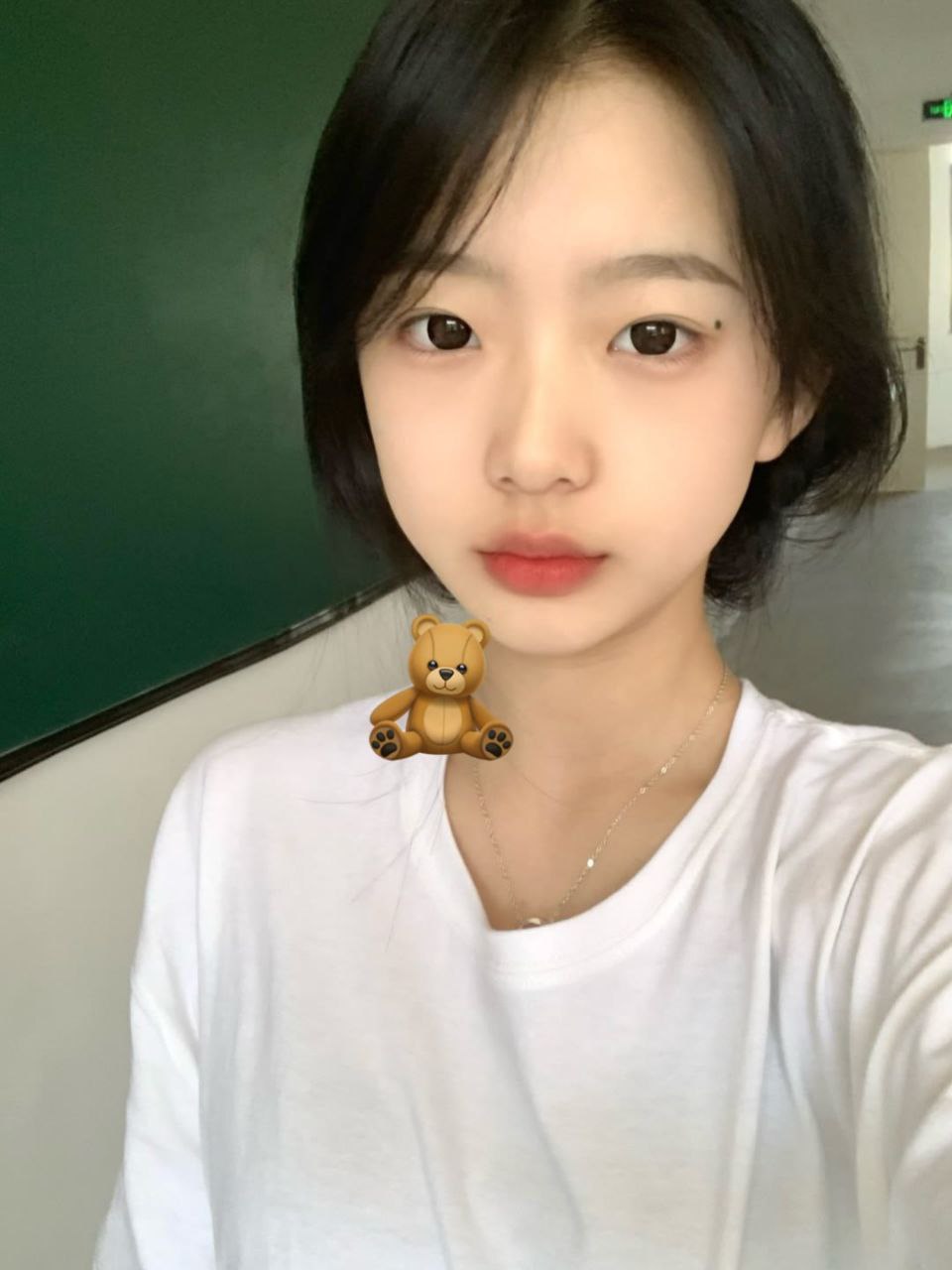 不知火舞和三个小男孩儿