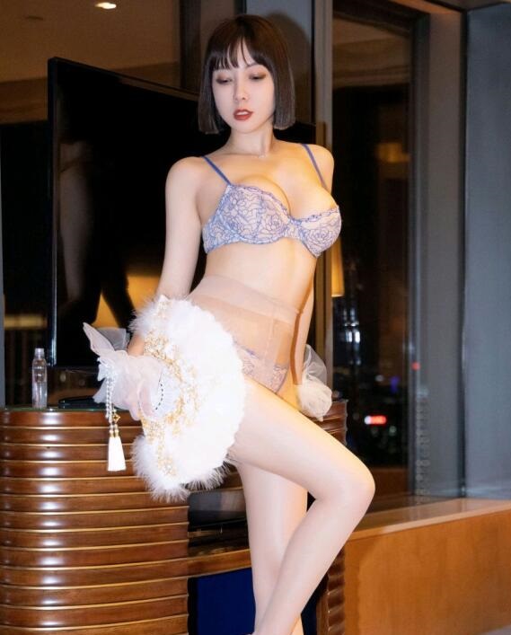 少妇高潮灌满白浆毛片免费看