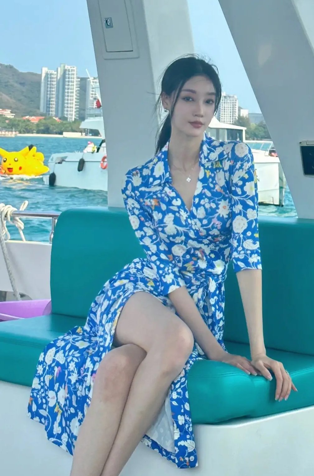 缇炵緸杞欢澶у叏