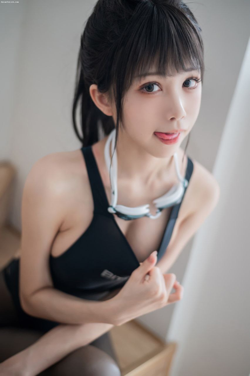 裸体健身房