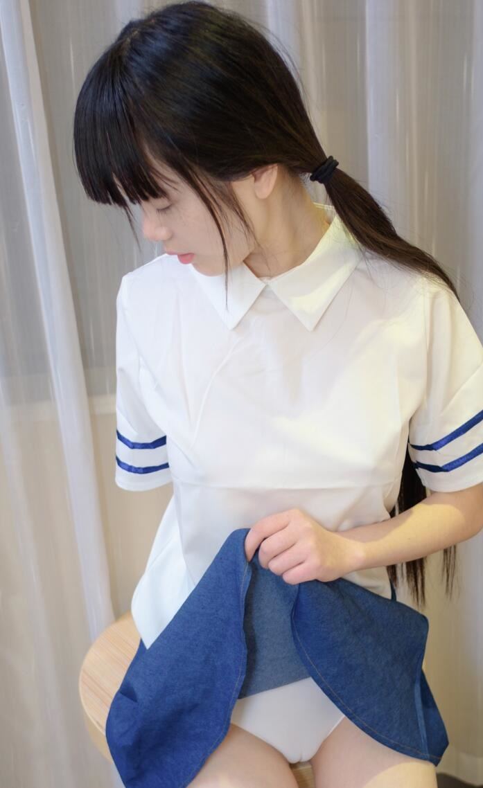 草莓丝瓜向日葵黄瓜榴莲鸭脖绿巨人app