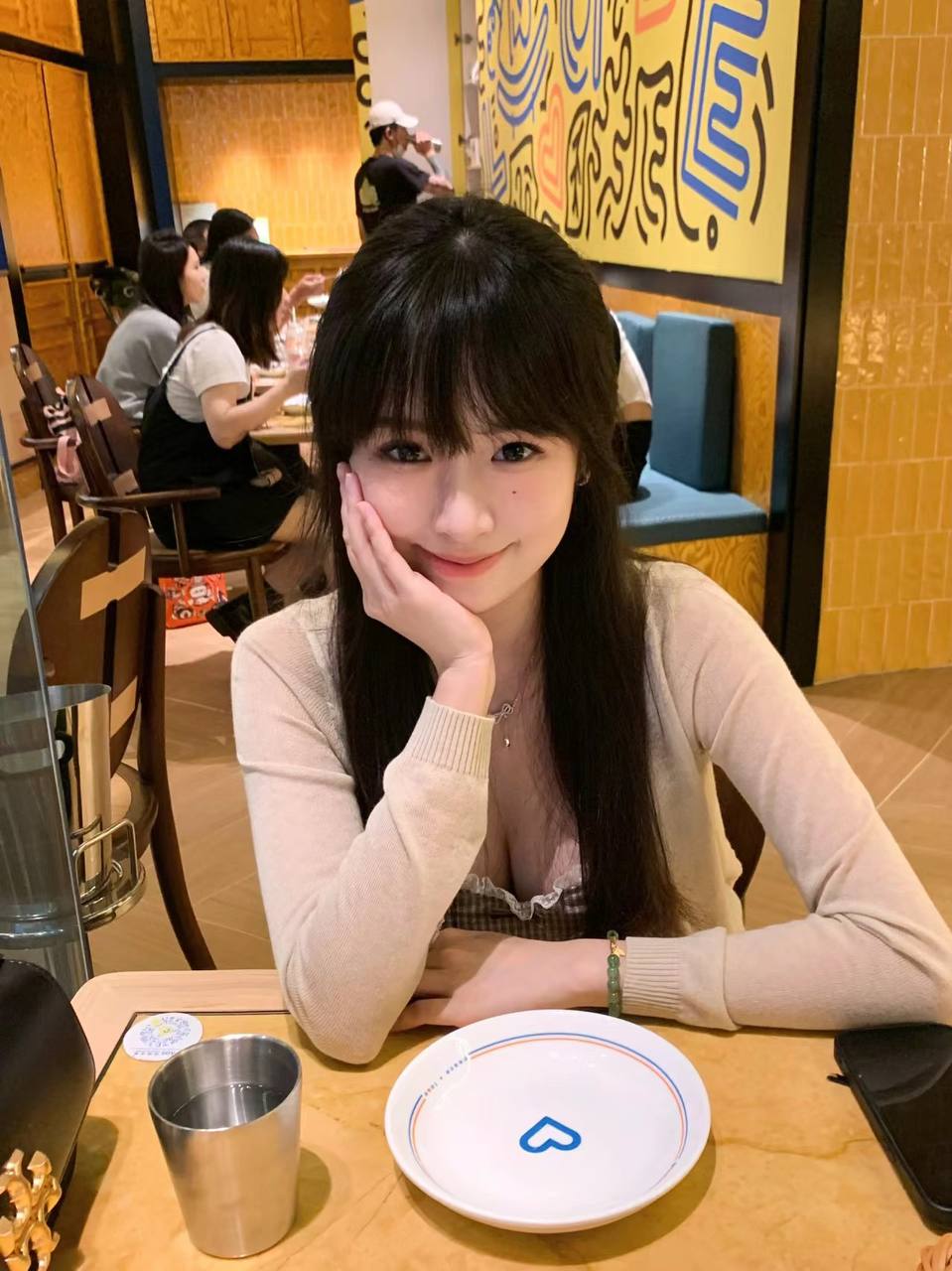 秋葵 茄子 丝瓜 绿巨人下载