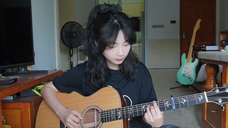前妻重金求复合我却对钱不感兴趣