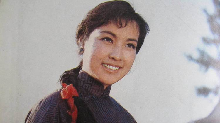 巾帼铁骑戍山河
