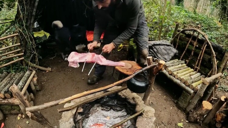 《子是故人来》情感波折