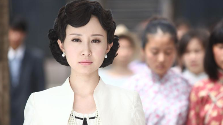 我最强毒士女帝直呼活阎王的权谋博弈
