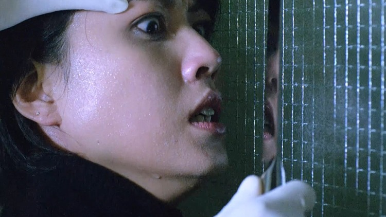 《新错位人生》的秘密揭露与真相追寻