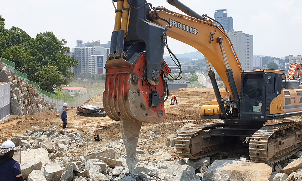 Phá dỡ cải tạo nhà dân